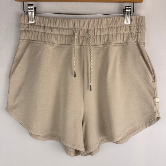 Vuori Pants - Vuori Halo Performance Shorts 2.0 Size M